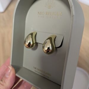 Neo Relique Fine Jewelry Oversized Teardeop Earrings 14k Gold Plated